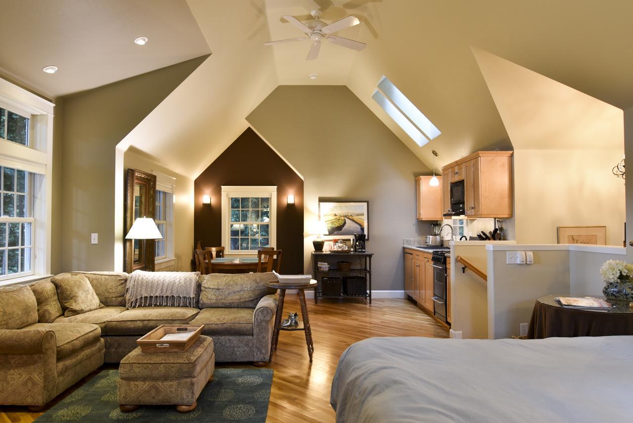 Serene Redwood Retreat Arcata Bagian luar foto