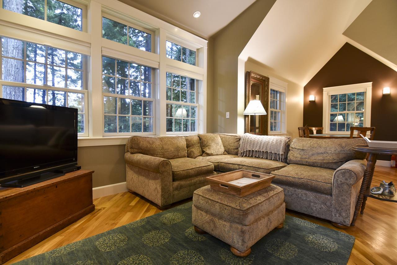 Serene Redwood Retreat Arcata Bagian luar foto
